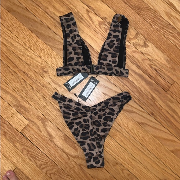 Cheetah Print Bikini Set - Picture 2 of 3